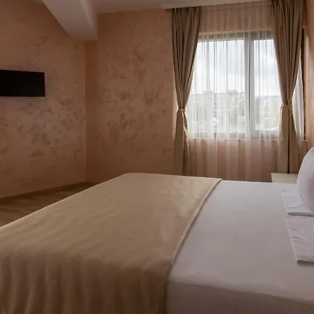 Kardjali Hotel
